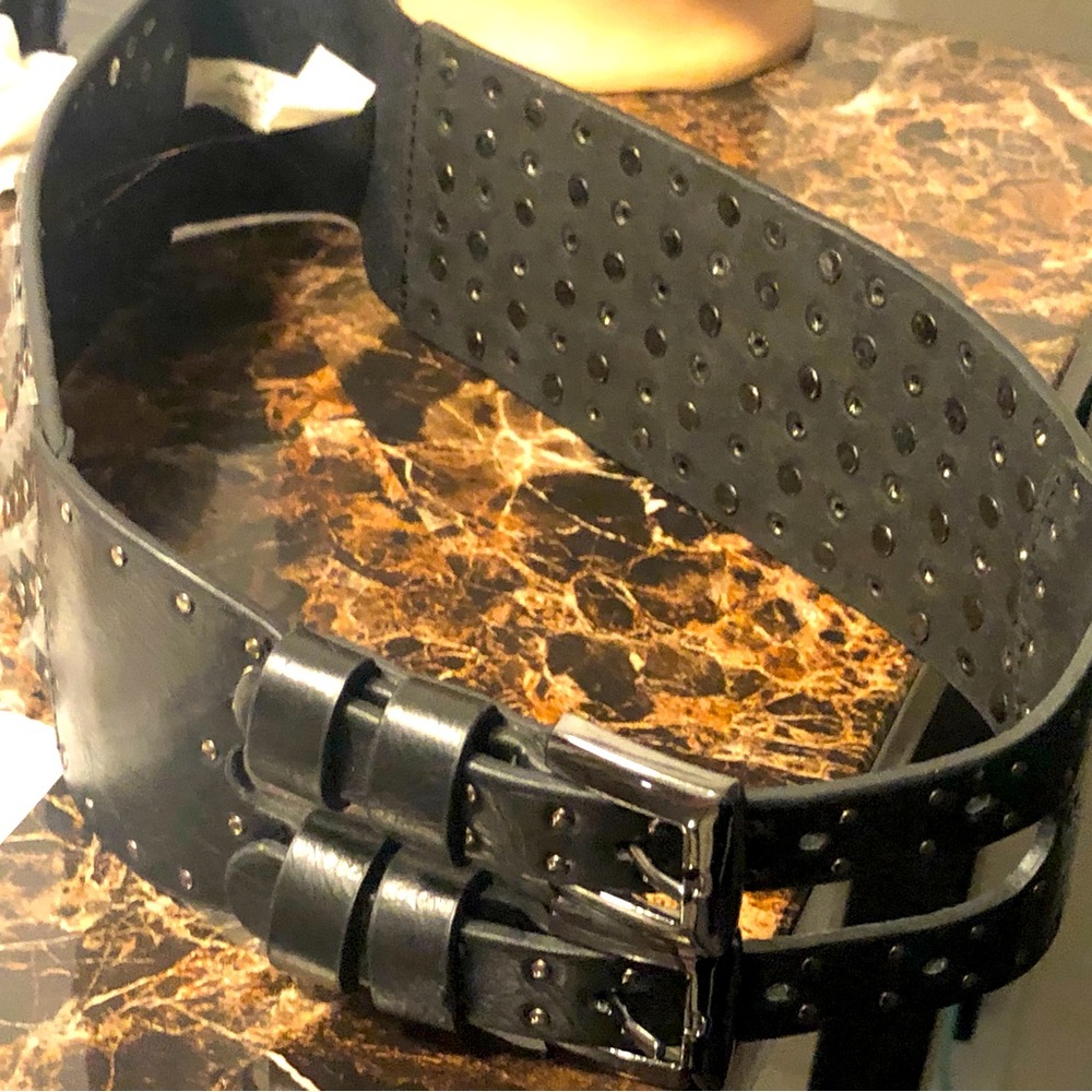 Fina Firenze FF109 Women’s Black Belt with metal studs Belt Size Small/MD